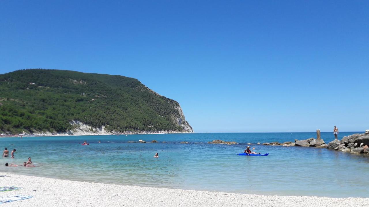 Appartamento Mare Sirolo Con Garage Privato Экстерьер фото
